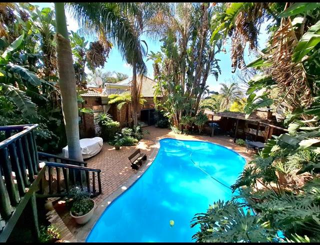 5 BEDROOM HOUSE FOR SALE IN WATERKLOOF GLEN